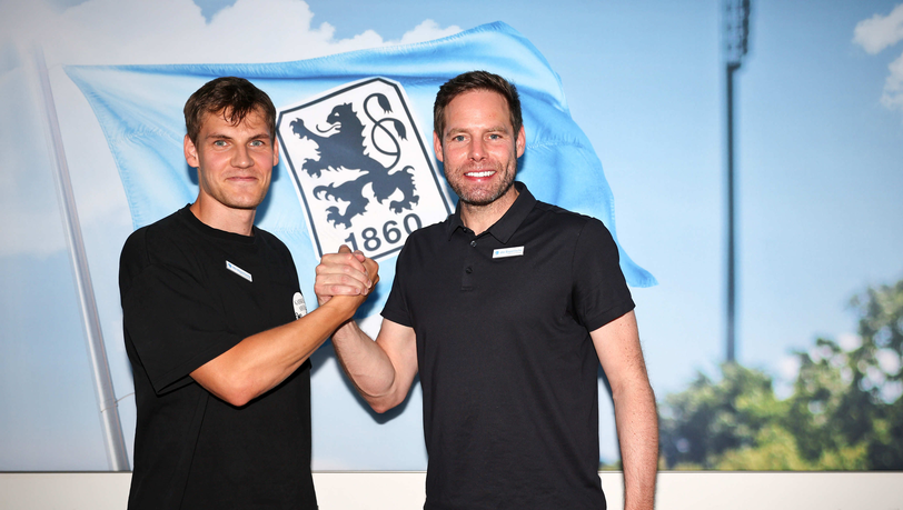 Neuzugang Max Christiansen mit Sportchef Christian Werner. Neuzugang Max Christiansen mit Sportchef Christian Werner.