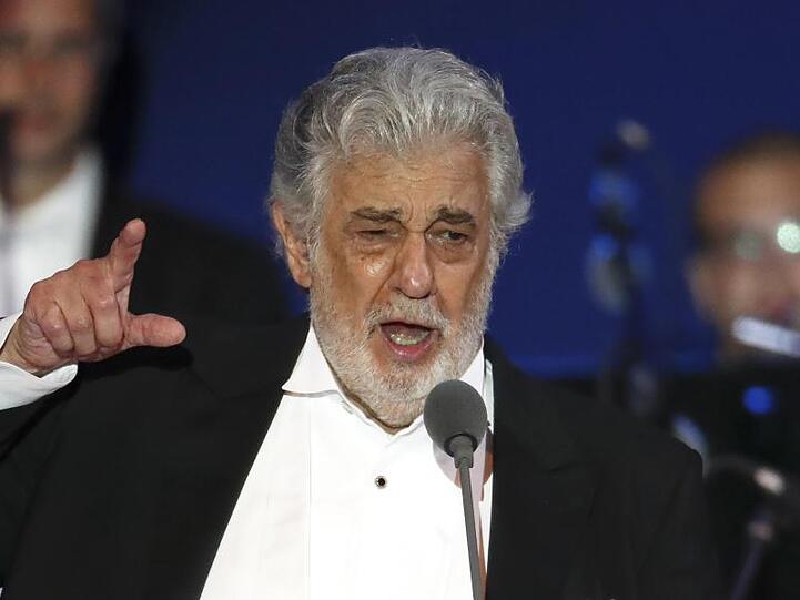 Die Anschuldigungen gegen Starsänger Plácido Domingo stehen weiter im Raum.