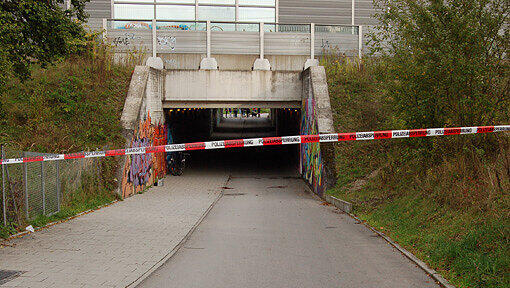 Vor dieser Unterführung in Pasing prallten die beiden Radfahrer gegeneinander. Vor dieser Unterführung in Pasing prallten die beiden Radfahrer gegeneinander.