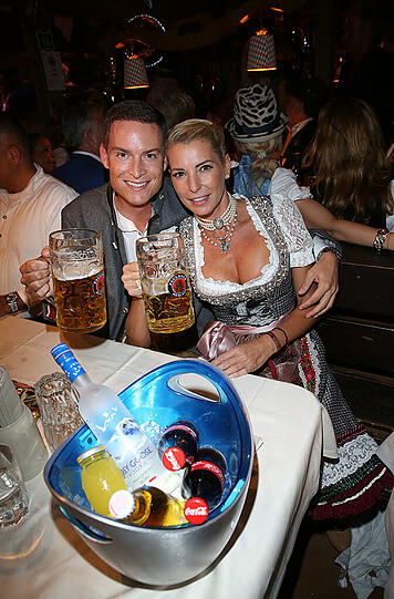 Giulia Siegel mit Freund Frank Büchtmann