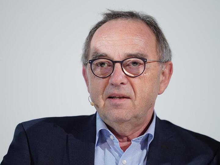 SPD-Chef Norbert Walter-Borjans dementiert "Cicero"-Gerüchte.