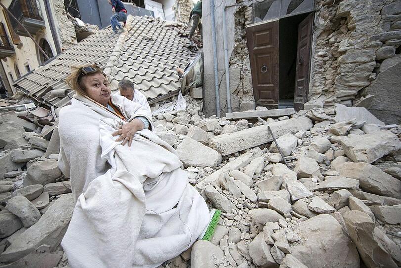Ein ganzer Landstrich wurde niedergerüttelt: Das schwere Erdbeben in Italien hat auch mehrere Kinder verschüttet.