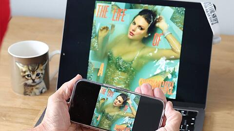Taylor Swift hat am 3. Oktober ihr zwölftes Studioalbum "The Life of a Showgirl" veröffentlicht.