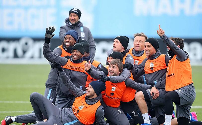 Direkt mit im Training dabei: Die Neulöwen