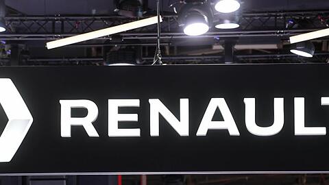 Die Geschäfte des französischen Autobauers Renault sind im Zuge der Coronavirus-Krise zu Jahresbeginn eingebrochen.