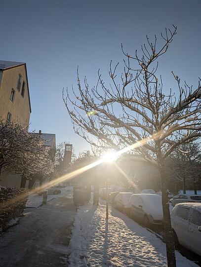Auch an der Alten Heide liegt Neuschnee.