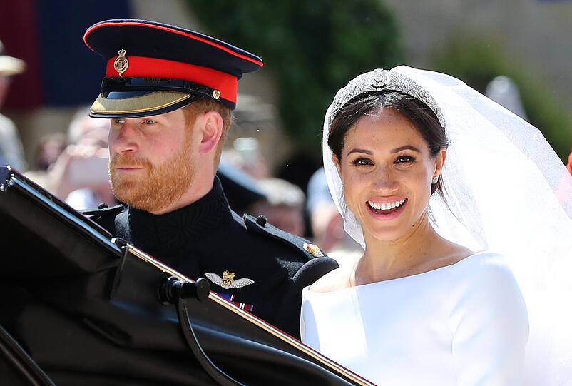 Meghan Markle und Prinz Harry fahren mit der Kutsche durch Windsor