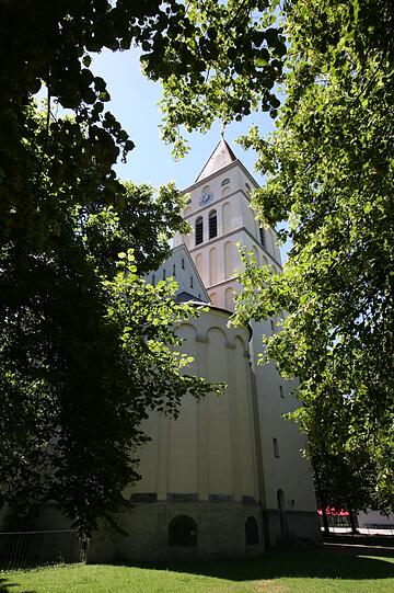 Das ist die neue Martinskirche.