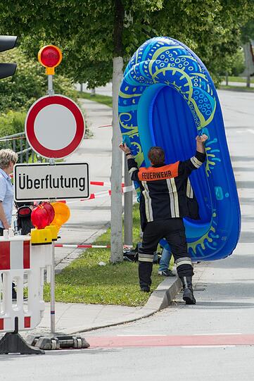 Aktuelle Bilder vom Hochwasser in Deggendorf: Die Lage ist weiter kritisch. Die Bürger sorgen sich um die Dämme. Die A92 ist wieder geöffnet.