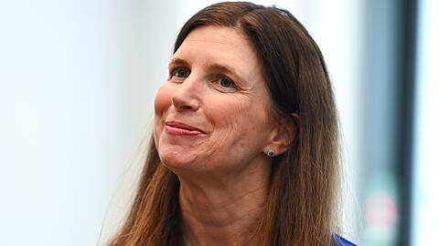 Wehrt sich seit Monaten gegen Begehrlichkeiten der Unicredit: Commerzbank-Chefin Bettina Orlopp. (Archivbild)