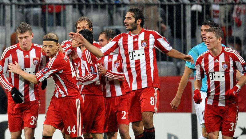 Das Team des FC Bayern will jetzt mit der Aufholjagd beginnen Das Team des FC Bayern will jetzt mit der Aufholjagd beginnen