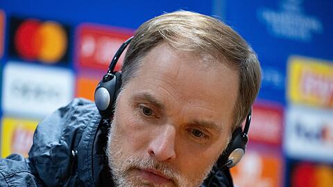Trainer Thomas Tuchel von München nimmt nach dem Spiel an einer Pressekonferenz teil.