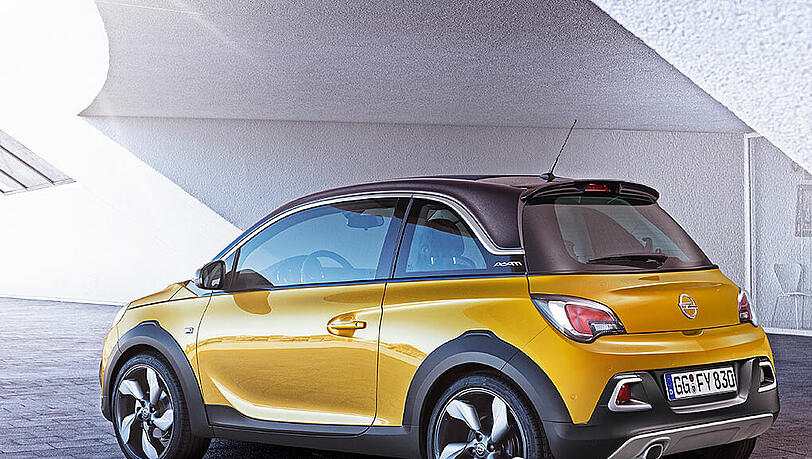 Eine von tausenden Möglichkeiten, wie er aussehen kann: Der Opel Adam in Gelb als Cabriolet. Eine von tausenden Möglichkeiten, wie er aussehen kann: Der Opel Adam in Gelb als Cabriolet.
