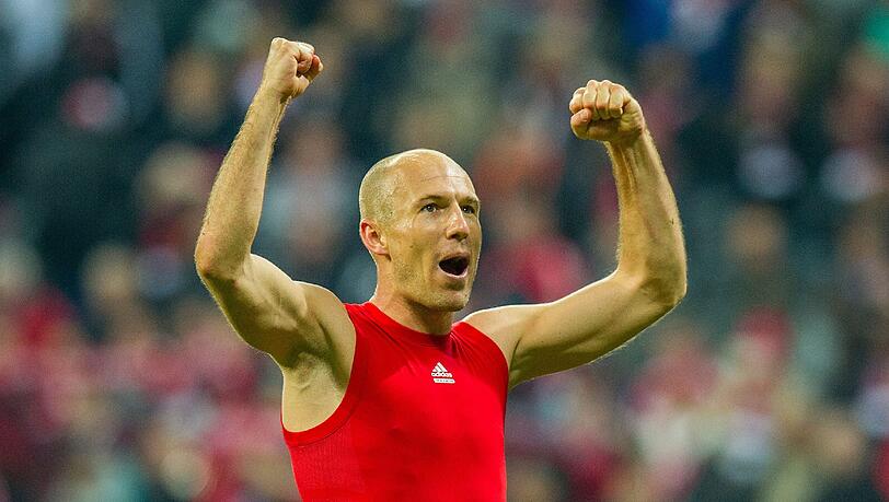 Arjen Robben weiterhin in Top-Form, vor allem in den wichtigen Spielen. Arjen Robben weiterhin in Top-Form, vor allem in den wichtigen Spielen.