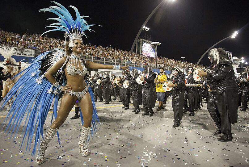 Bunt, sexy, fröhlich - Karneval in Brasilien