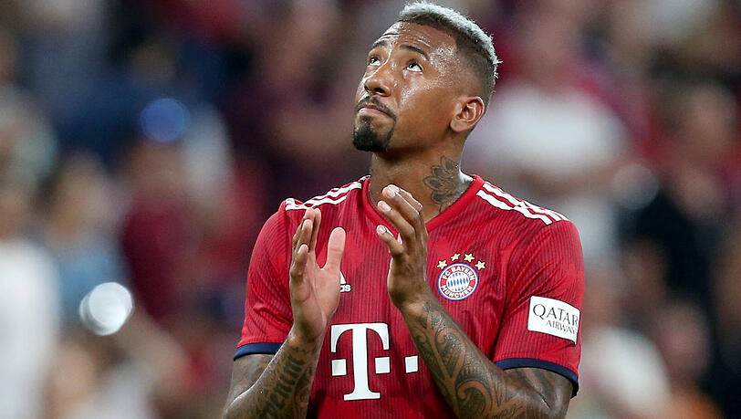 Jerome Boateng hatte im Sommer Anfragen von Paris Saint-Germain und Manchester United vorliegen. Jerome Boateng hatte im Sommer Anfragen von Paris Saint-Germain und Manchester United vorliegen.