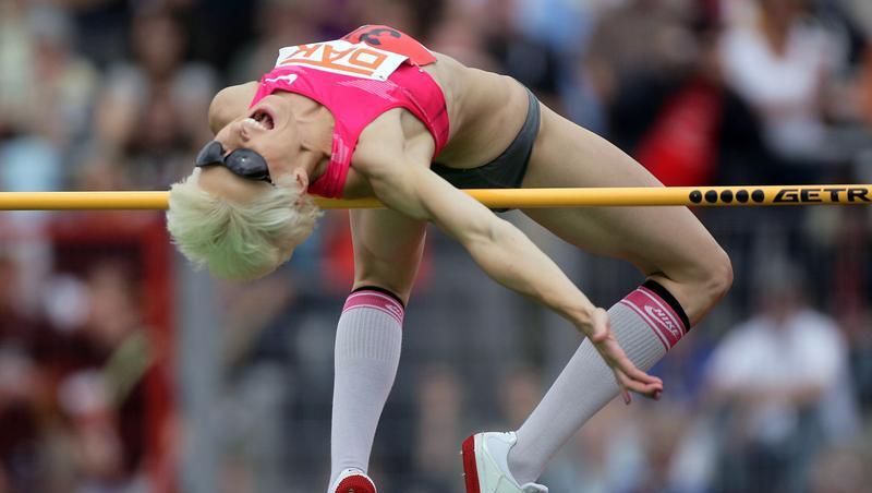 Sie will am Donnerstag in einer Woche in Berlin wieder jubeln: Hochspringerin Ariane Friederich gilt als Topfavoritin. Sie will am Donnerstag in einer Woche in Berlin wieder jubeln: Hochspringerin Ariane Friederich gilt als Topfavoritin.