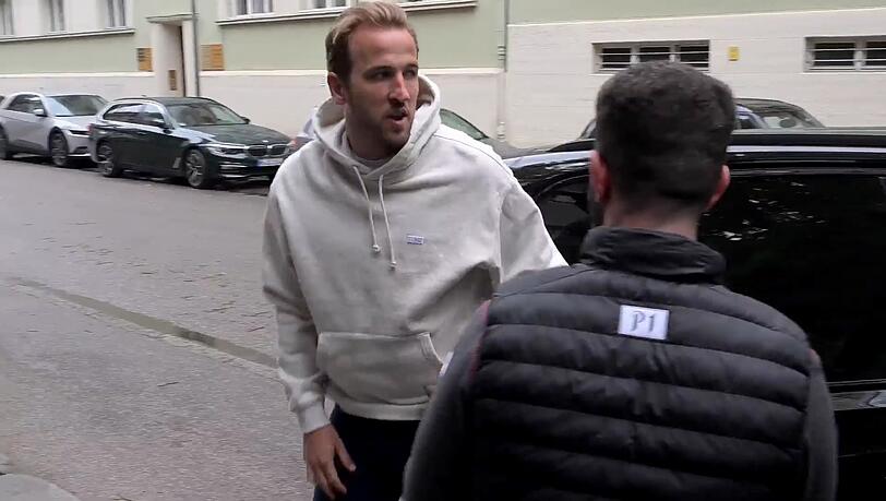 Bei der Ankunft im Nobelrestaurant war Harry Kanes Pullover noch trocken.
