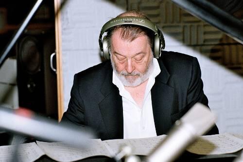 Starkomponist am Klavier: Joe Haider.