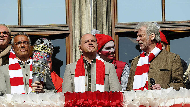 Uwe Ochsenknecht (Mitte) als Udo Honig