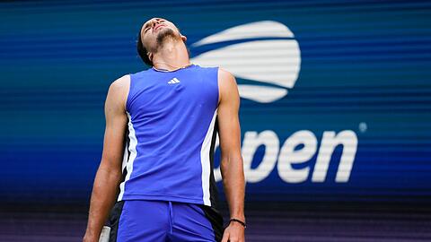 Alexander Zverev zeigte sich über sein Viertelfinal-Aus komplett frustriert.