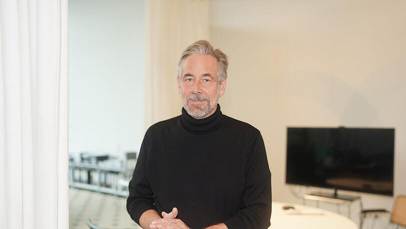 Daniel Hock, M&uuml;nchner Architekt, baut B&uuml;ros in Wohnungen um.