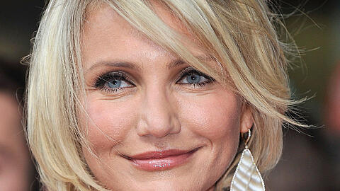 Cameron Diaz ist seit Januar mit Benjii Madden verheiratet. Mehr Fotos des schönen US-Stars in der Bilderstrecke.