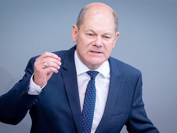 Finanzminister Olaf Scholz spricht sich gegen Strafzinsen für Sparer aus.