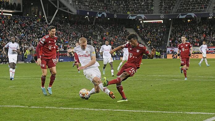 Der Franzose bewahrt die Münchner mit seinem Last-Minute-Ausgleichstreffer vor einer Blamage in Salzburg. Im Achtelfinal-Rückspiel der Königsklasse ist der Rekordmeister nun mächtig unter Druck.