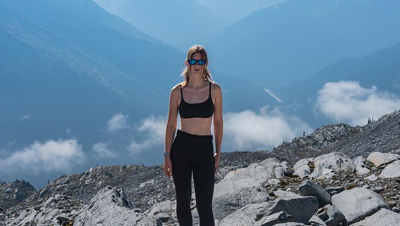 Am Gipfel des Erfolgs: Dranbleiben lohnt sich, egal bei welchem Vorsatz.