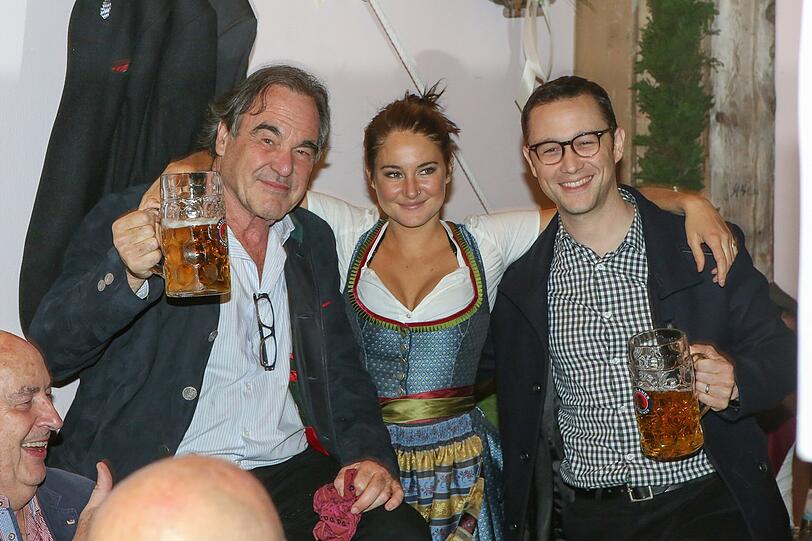 ... und seine beiden Hauptdarsteller Shailene Woodley und Joseph Gorden-Levitt,
