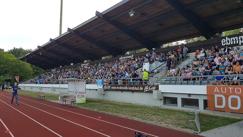 Die Bilder vom Testspiel der Löwen in Landshut.