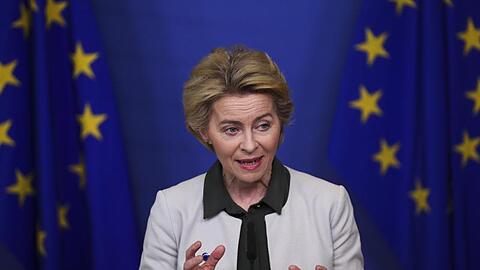 Ursula von der Leyen, Präsidentin der Europäischen Kommission, spricht im Dezember 2019 bei einer Pressekonferenz über den "Green Deal".