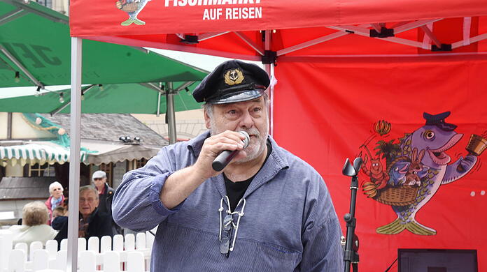 Auch in diesem Jahr ist der Hamburger Fischmarkt wieder zu Gast in München.