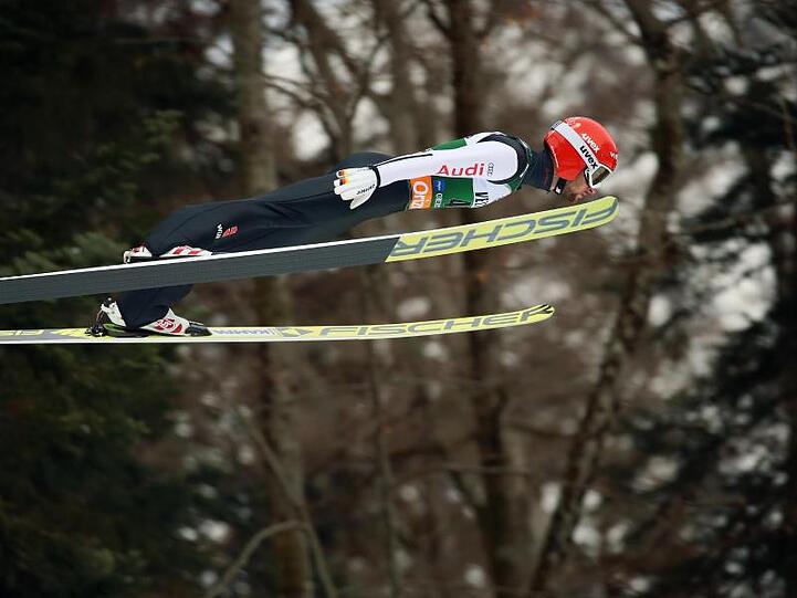 Markus Eisenbichler sprang in Oberstdorf auf Rang drei.