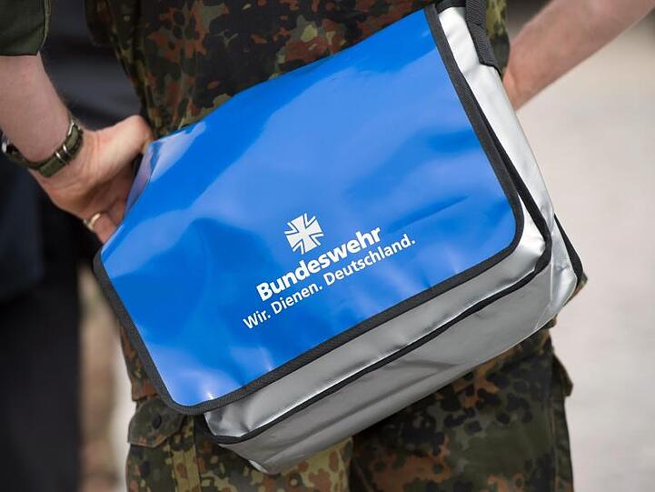Minderjährige dürfen ab 17 Jahren zur Bundeswehr.