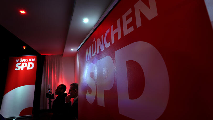 Ein Bild von der &bdquo;Wahlparty&ldquo; der SPD am Sonntagabend. Wie soll es nun weitergehen?