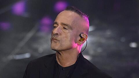 Eros Ramazzotti legt nach einer Stimmband-Operation eine Pause ein.