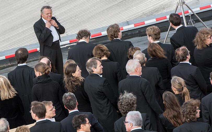 Mariss Jansons und das Symphonieorchester des Bayerischen Rundfunks im Werksviertel, wo der neue Konzertsaal entsteht.