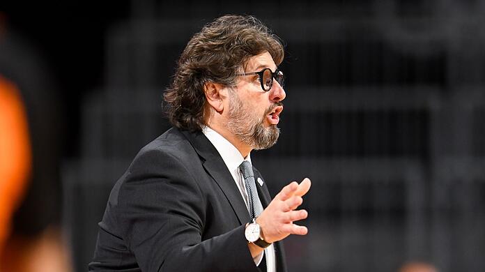 Vor dem ersten Halbfinalspiel am kommenden Samstag bangt Trainer Andrea Trinchieri um Shooting Guard Jason George und Point Guard Zan Mark Sisko. (Archivbild)