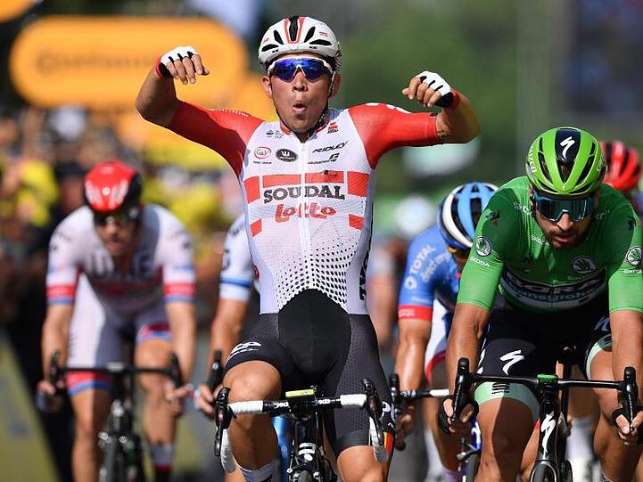 Caleb Ewan feiert seinen zweiten Etappensieg bei der 106. Tour de France.