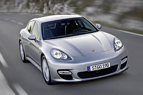Vier Türen, vier Sitze - und jede menge Power: der Porsche Panamera.