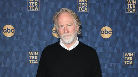 Timothy Busfield weist die Vorw&uuml;rfe gegen ihn zur&uuml;ck.