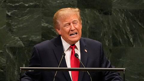 Superintelligenz statt K&uuml;nstliche Intelligenz: Donald Trump will einen neuen Namen f&uuml;r die Technologie.