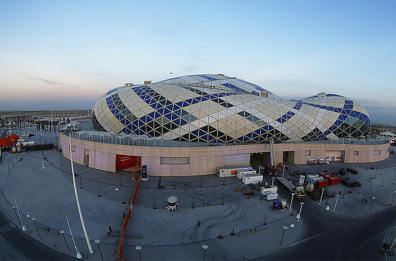 Einer der drei Spielstätten in Katar: Die "Lusail Multipurpose Hall" in Doha mit einer Kapazität von 15 000 Zuschauern. Sie ist die größte der drei Hallen.