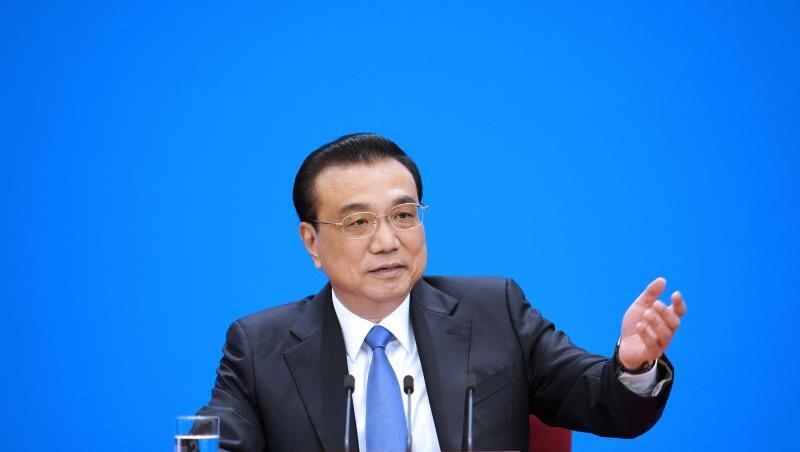 Chinas Ministerpräsident Li Keqiang gibt im Anschluss an den Volkskongress eine Pressekonferenz. Chinas Ministerpräsident Li Keqiang gibt im Anschluss an den Volkskongress eine Pressekonferenz.