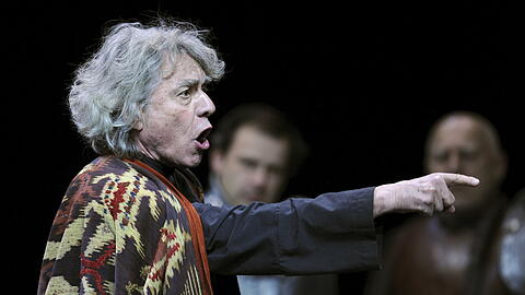 Dieter Dorn in der Rolle des Kaisers bei der Fotoprobe im Stück "Das Käthchen von Heilbronn" im Residenz Theater.