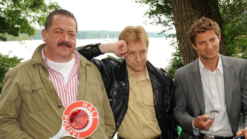 Joseph Hannesschläger mit seinen Kollegen Max Müller und Igor Jeftic bei Dreharbeiten.
