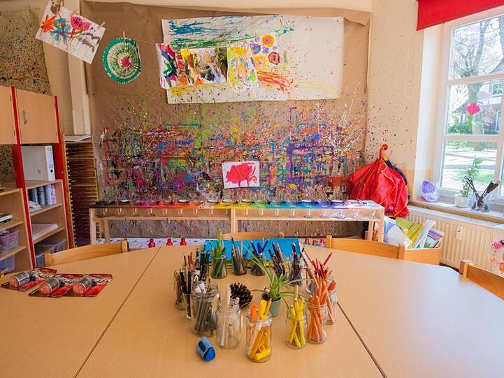 Leere Malecke in einem Kindergarten.
