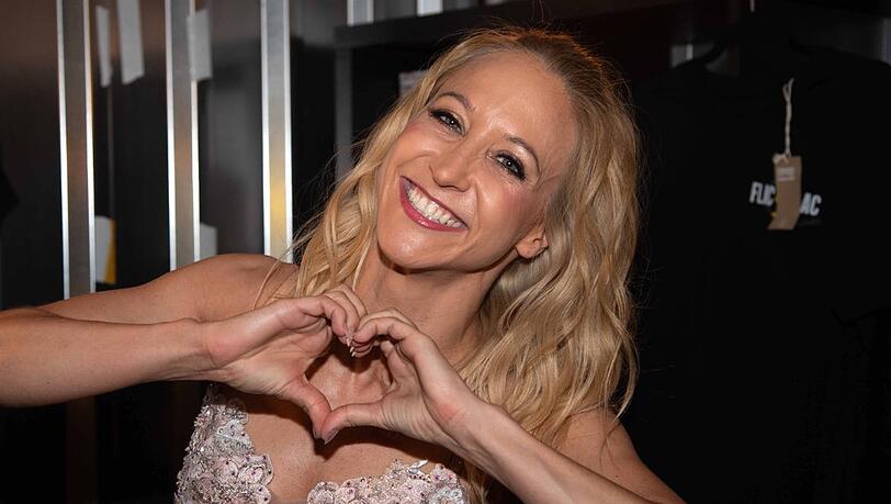 Kathrin Menzinger ist auch in der 19. Staffel von "Let's Dance" ab 27. Februar dabei. Kathrin Menzinger ist auch in der 19. Staffel von "Let's Dance" ab 27. Februar dabei.